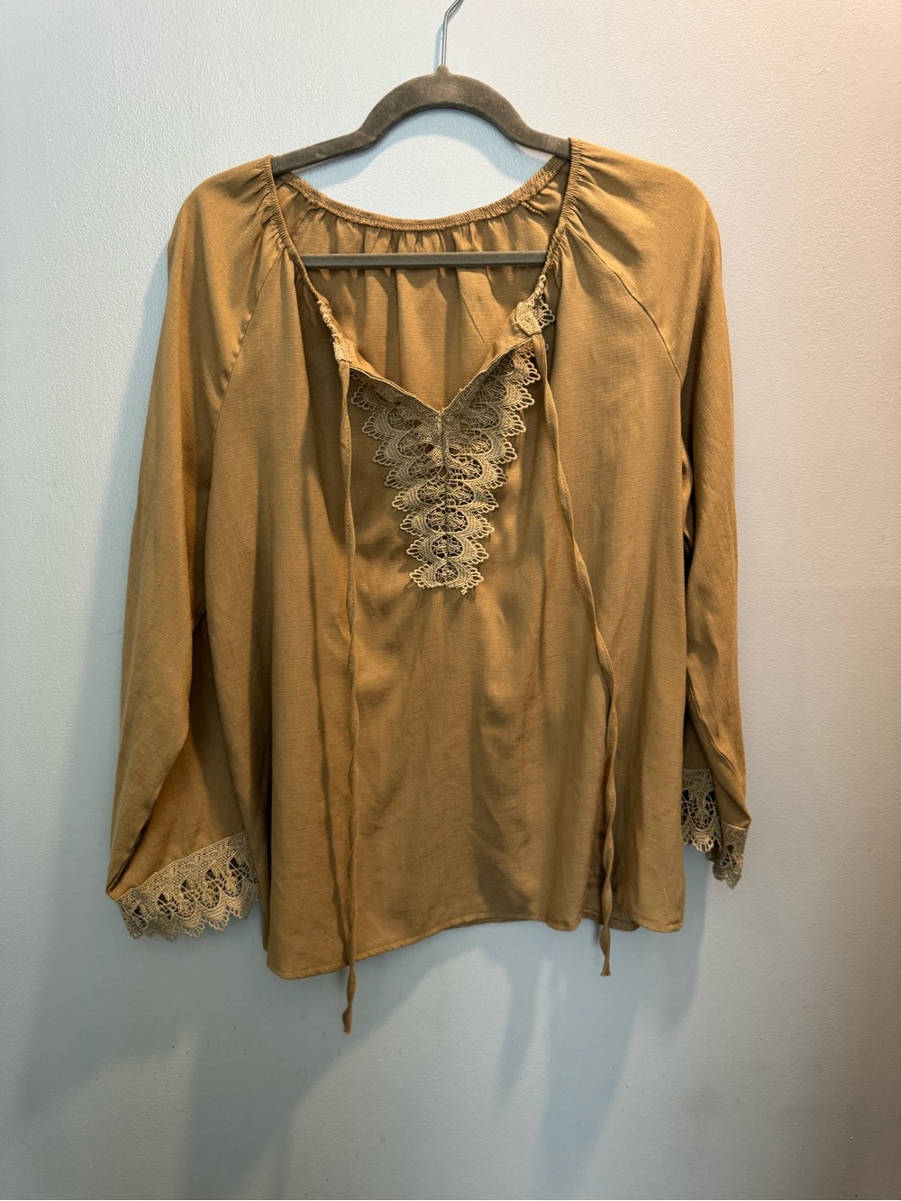 Womens Lace-Trim Boho Peasant Top Tan plus size 1Xl